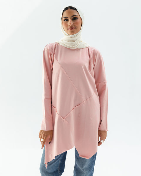 بلوزة بخياطات عشوائية