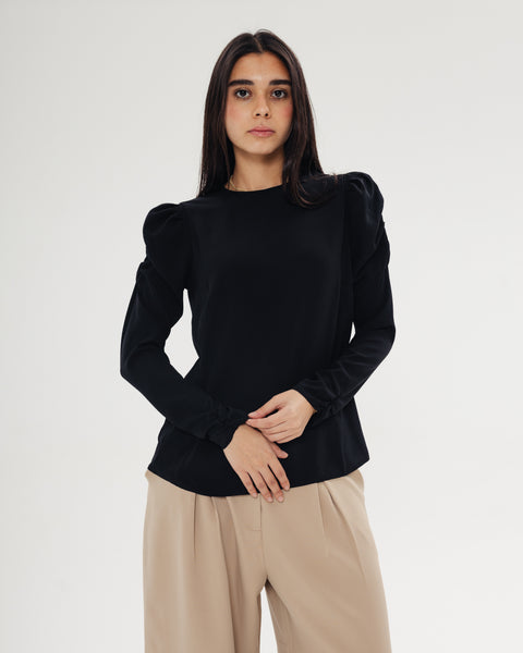 Puffy Detailed Top