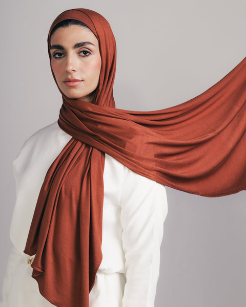 ايشارب أورا