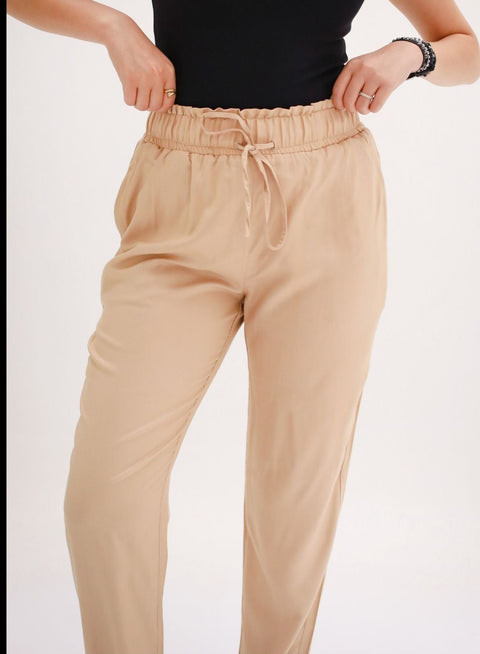 Pegged Pants