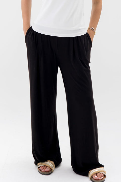 Basic Sleeveless Undershirt