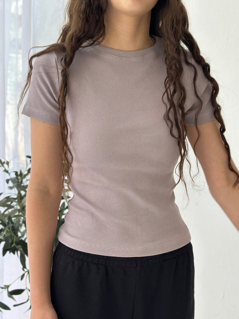 Ribbed Crew-neck Half Sleeve Top
