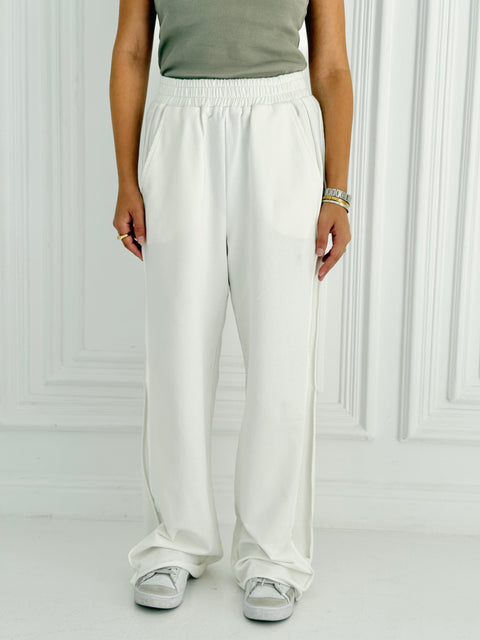 Side stitches Pants