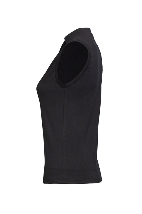 Basic Sleeveless Undershirt
