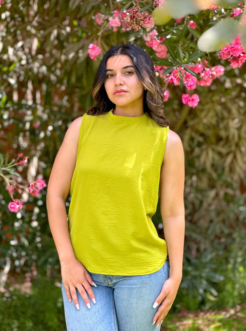 Short Linen Sleeveless Top