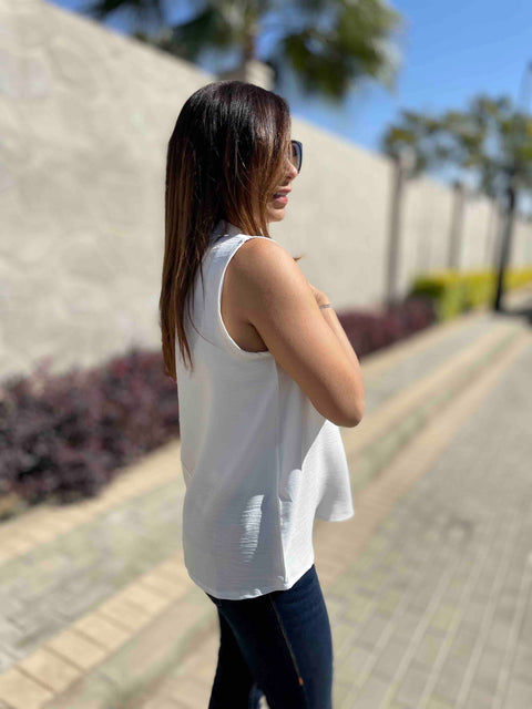 Short Linen Sleeveless Top