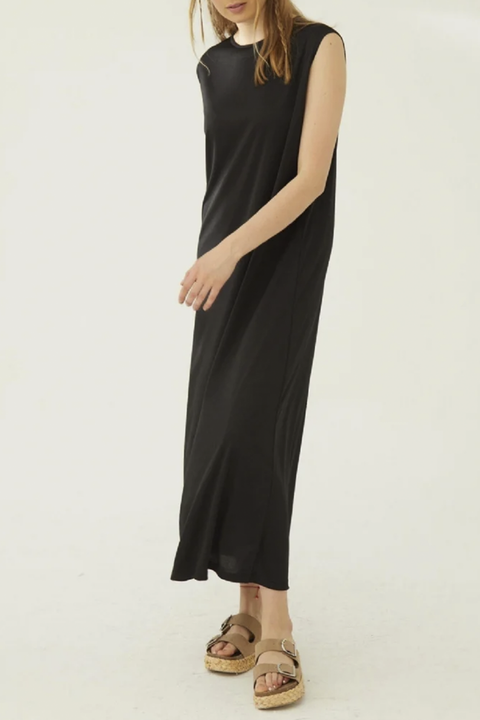Underdress